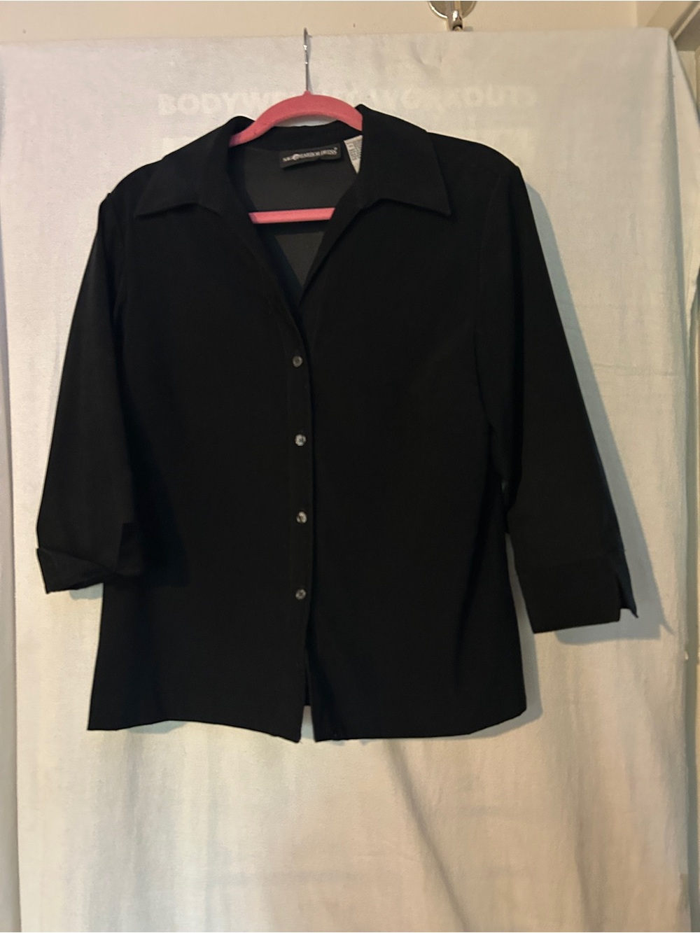Sag Harbor Black Button-Front Shirt with Collar
